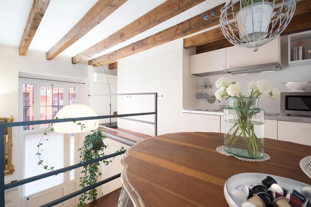 Romantic Loft Porta Venezia Milano Eksteriør billede